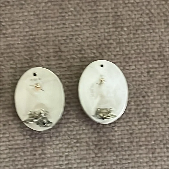 Sterling silver and black onyx French clip earrings - Picture 3 of 7